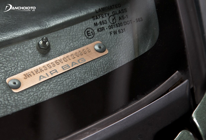 Kiểm Tra Số VIN Là Một Việc Quan Trọng Khi Mua Xe Hơi 5