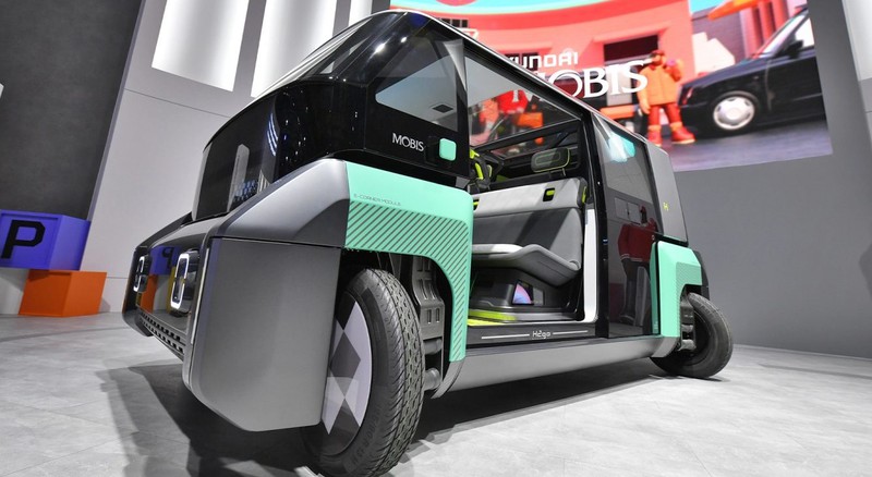 Xe ô tô bò ngang, công nghệ quay đầu tại một chỗ 1