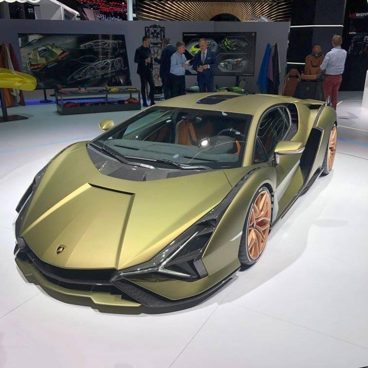 Siêu xe đầu tiên của Lamborghini sử dụng động cơ hybrid 22